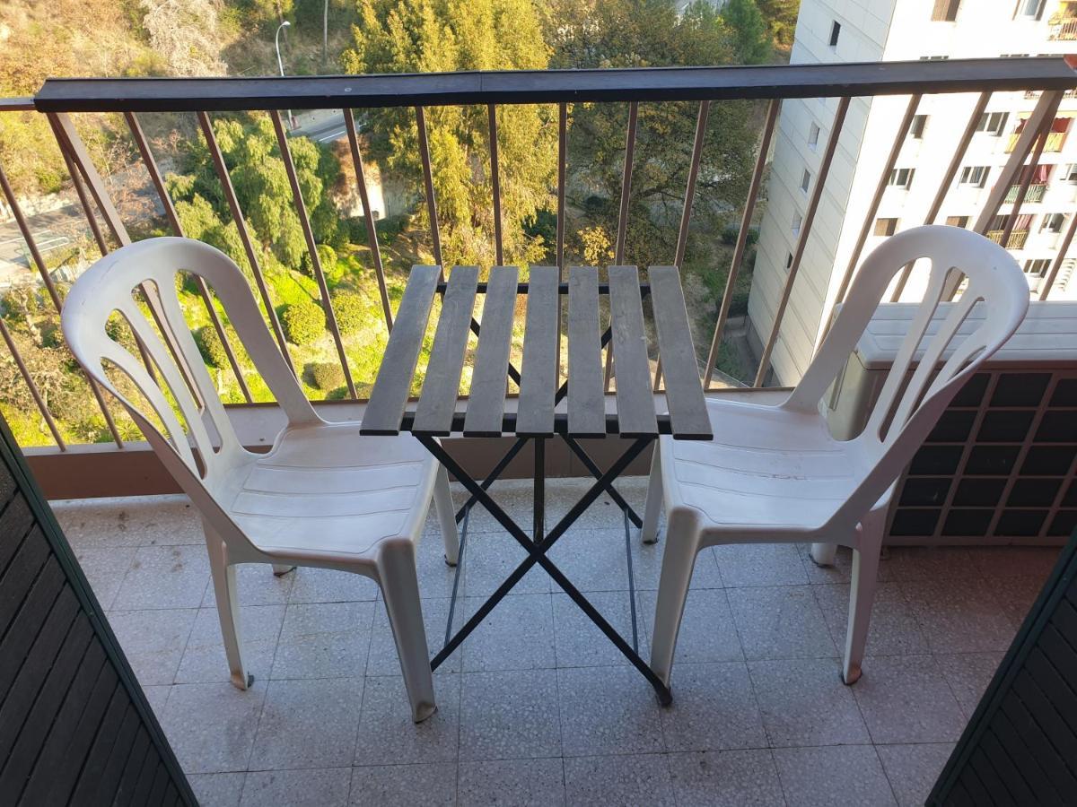 New Cheap Private Room, Kitchen , Overwieuw Sea,Tram On Spot, 12 Minutes From Nice Train Station With Tram , Beach In 17 Min Tram , Chambre Privee Pas Cher, Cuisine Equipee , Tram Sur Place, Apercu Mer, 12 Min De La Gare De Nice Avec Le Tram, 17 Min Eksteriør billede
